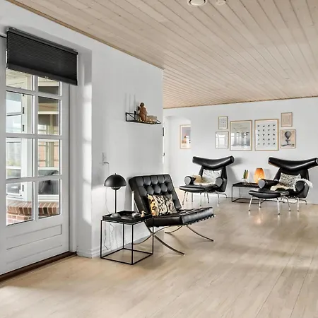 Дом отдыха 5 Bedroom Cozy In Thyboron